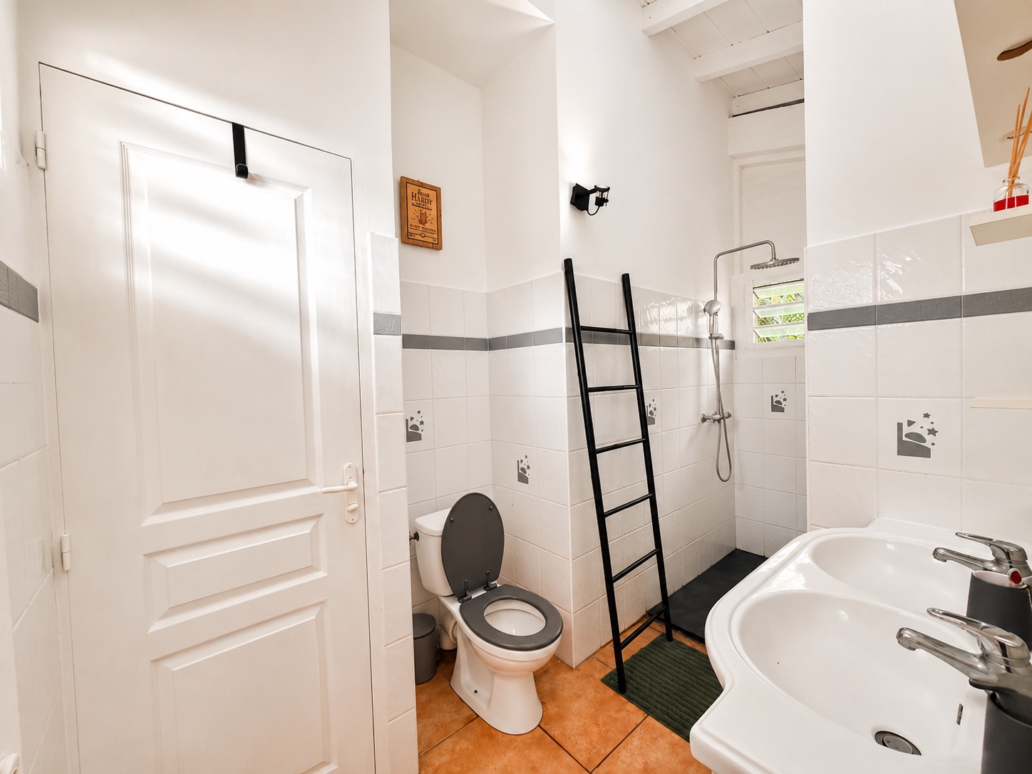 Deuxième salle de bain